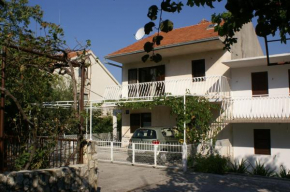 Apartments by the sea Seget Vranjica, Trogir - 1050